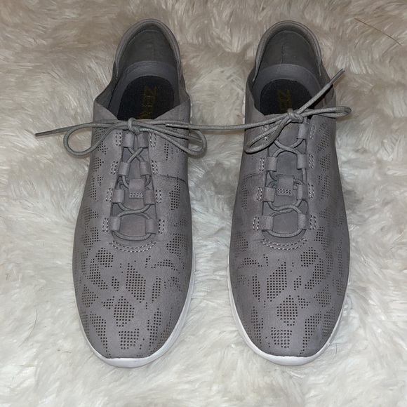 Cole Haan Zerogrand Perforated Trainer Womens Size 8 Gray Ironstone Nubuck 9.5 - Picture 5 of 9